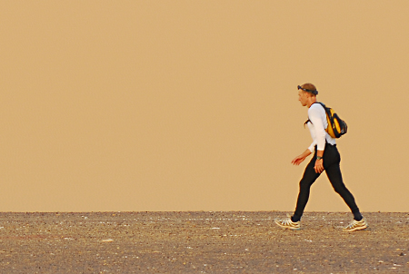 Stefano Miglietti, nel deserto del Kharafish 2008 - photo by NikBarte