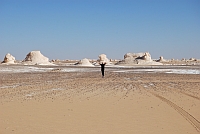 Stefano Miglietti - 10 Maratone NON STOP nel deserto - record mondiale